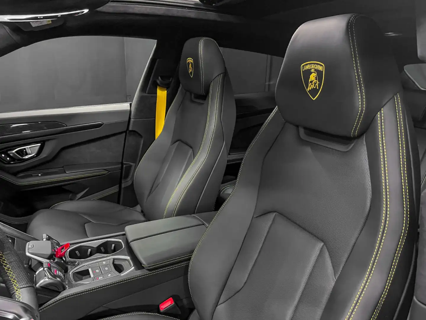 2024 Lamborghini Urus, 22.900 km, Luxemburg — Foto 4 z 12