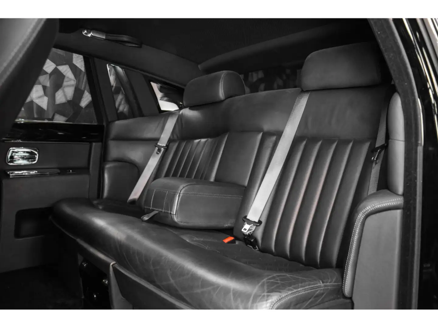 2006 Rolls-Royce Phantom, 20.490 km, Luxemburg — Foto 12 z 12