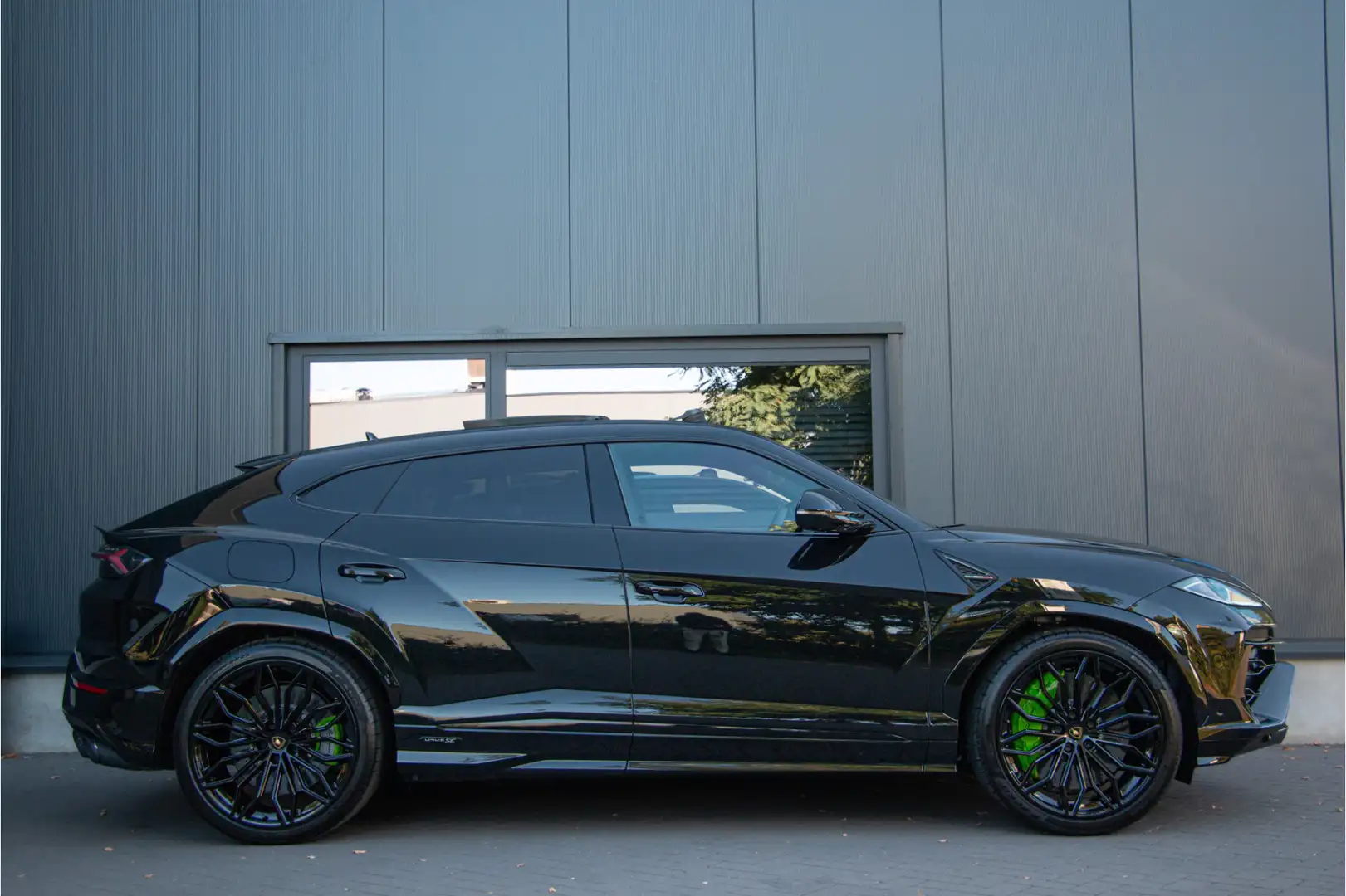 2025 Lamborghini Urus, 1.640 km, Niederlande — Foto 2 z 12