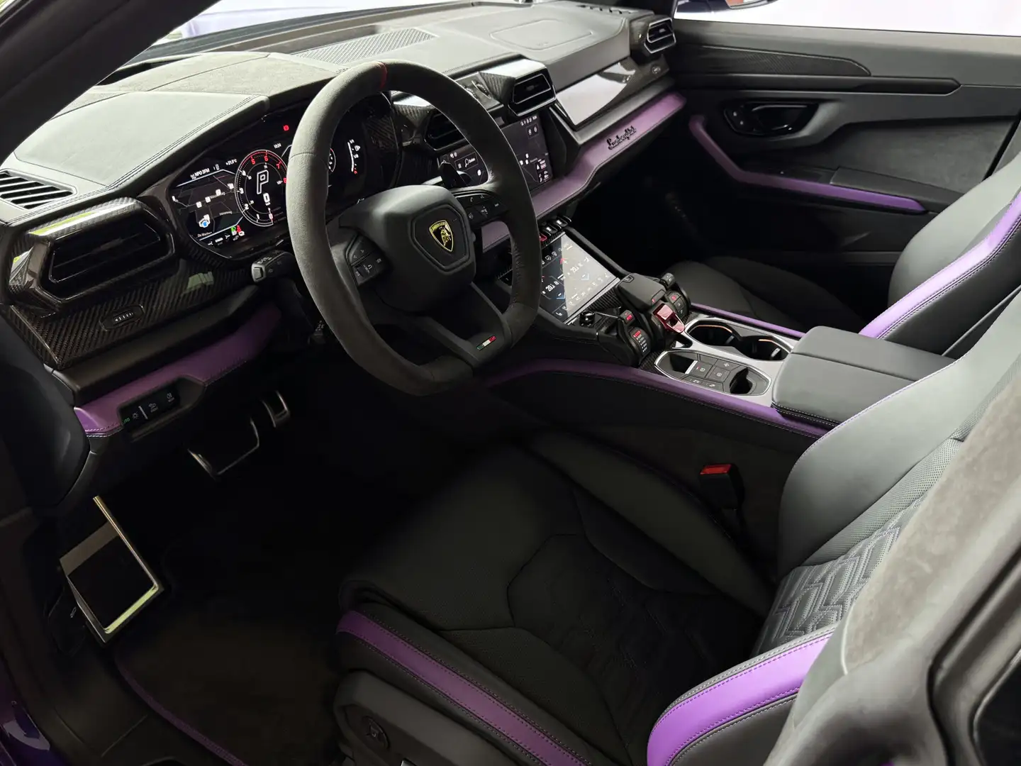 2025 Lamborghini Urus, 27.988 km, Niederlande — Foto 12 z 12
