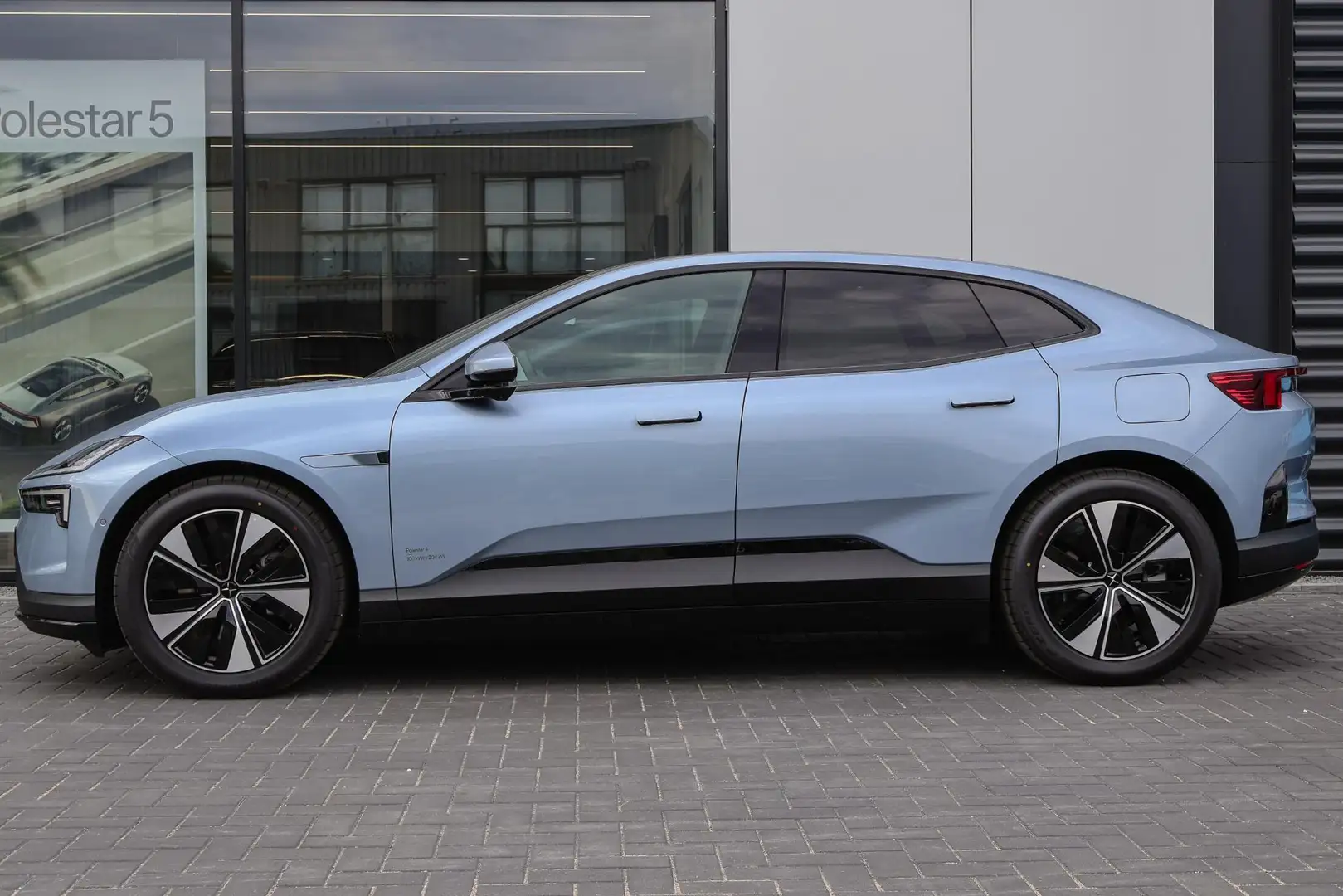 2026 Polestar 4, 15 km, Niederlande — Foto 3 z 12