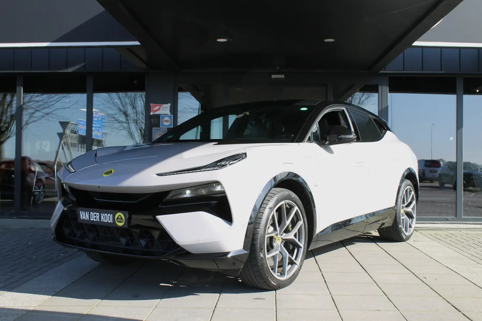 2023 Lotus Eletre, 55.279 km, Niederlande — Foto 1