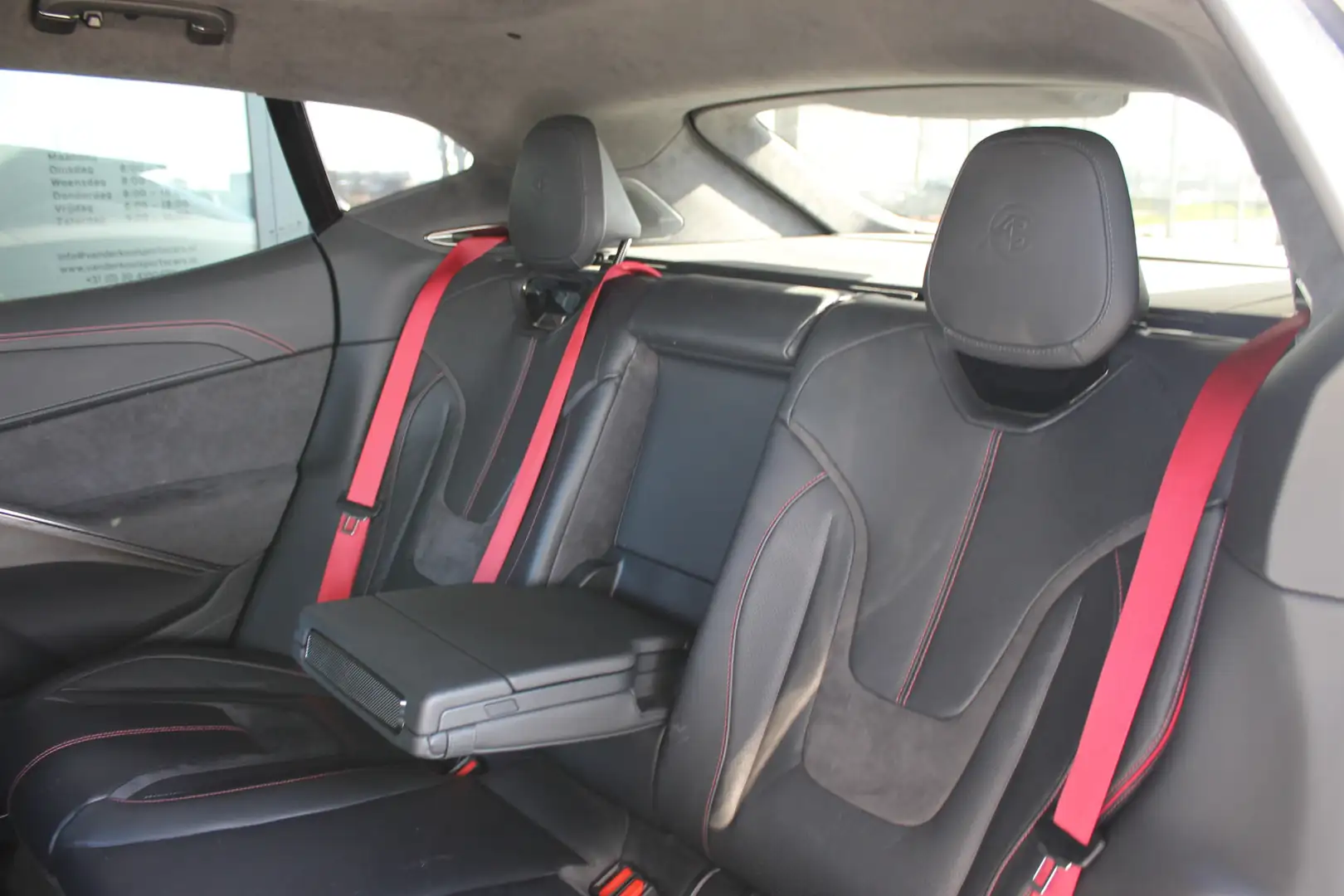 2023 Lotus Eletre, 55.279 km, Niederlande — Foto 12 z 12