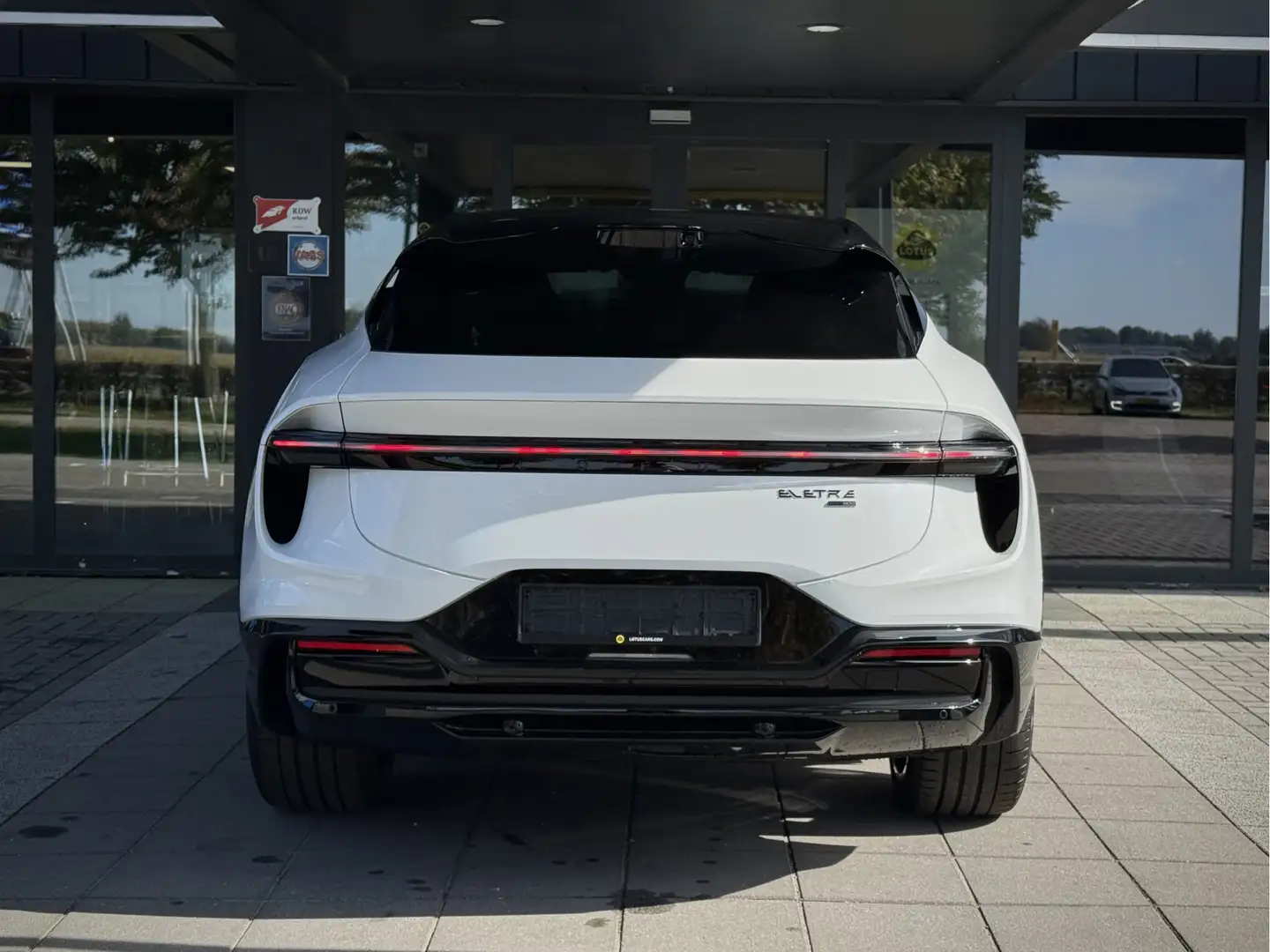 2025 Lotus Eletre, 14 km, Niederlande — Foto 6 z 12