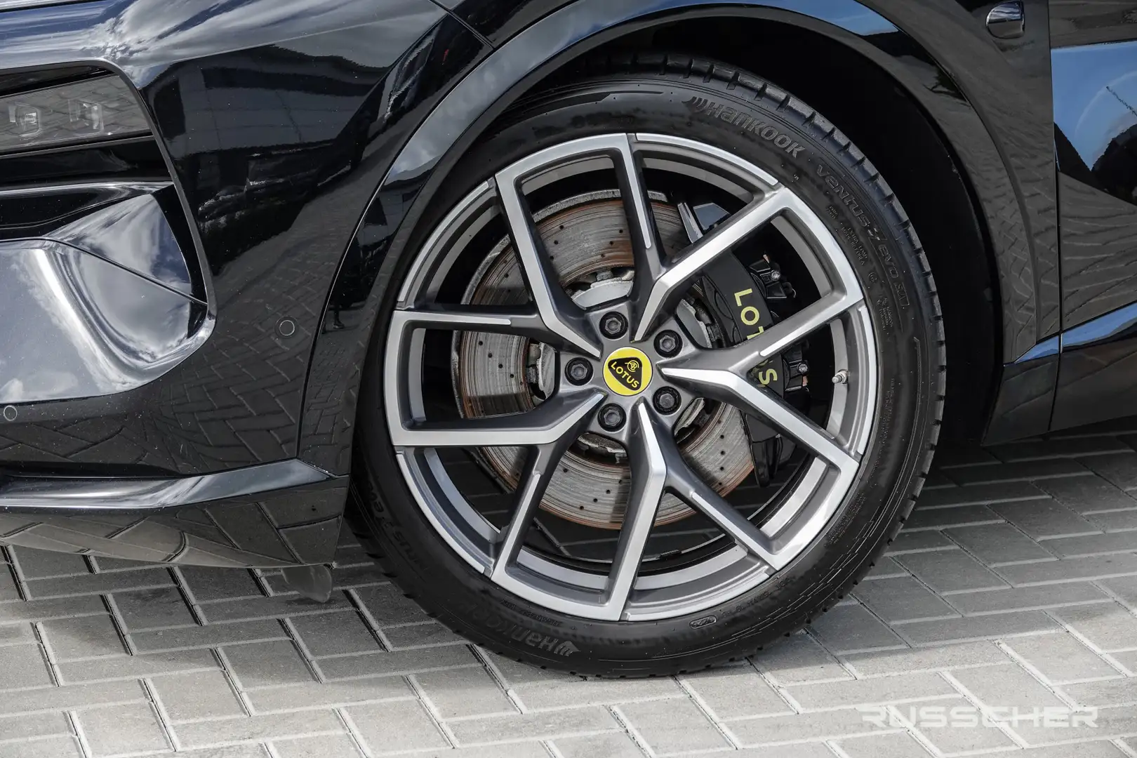 2024 Lotus Eletre, 52.547 km, Niederlande — Foto 7 z 12