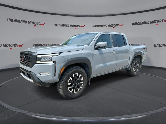 2023 Nissan Frontier Crew Cab PRO-4X 5' Bed 4x4 | No Accidents | Leather Seats, grau, 109.000 km, Import Kanada — Foto 1
