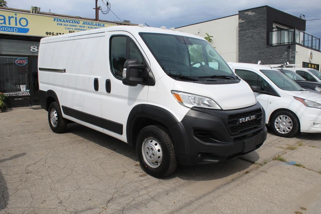 2023 RAM Promaster 1500 Standard roof 136, weiß, 148.000 km, Import Kanada — Foto 1