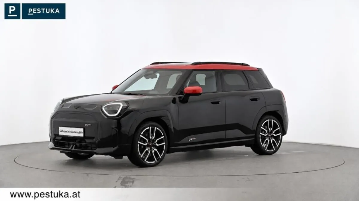 2026 MINI Aceman, 7.130 km, Rakousko — Foto 1