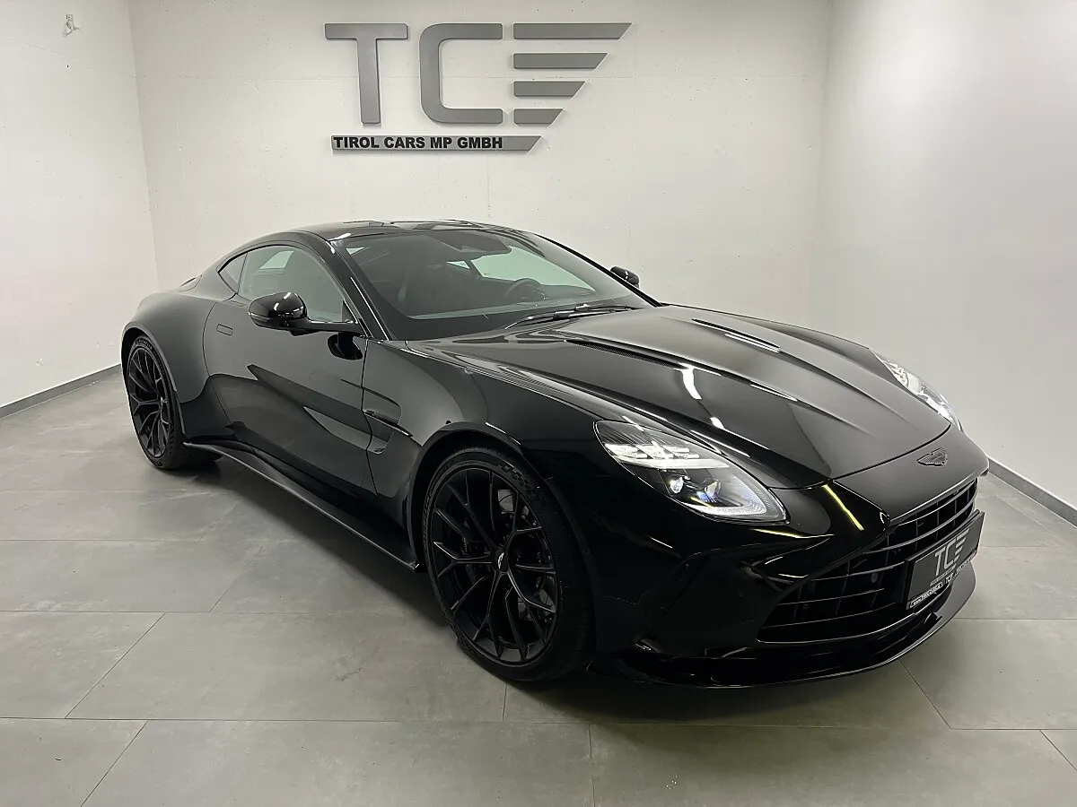 2025 Aston Martin Vantage, schwarz, 6.000 km, Rakousko — Foto 1