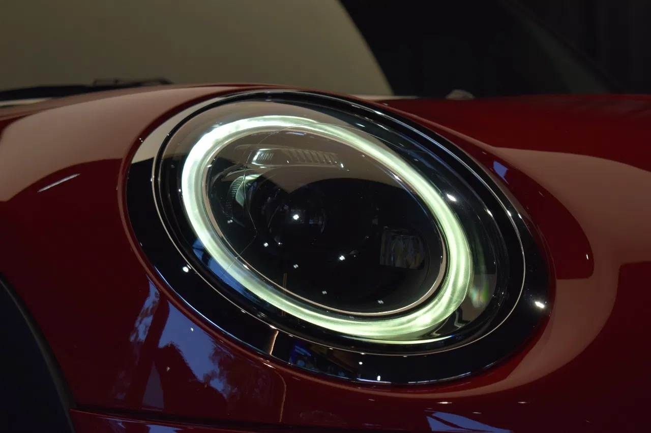 2022 MINI Cooper S, 37.530 km, Rumänien — Foto 5 z 32