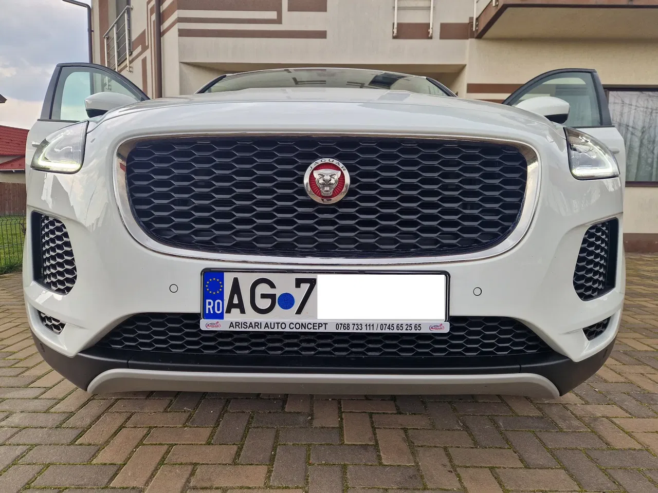 2021 Jaguar E-Pace, 72.000 km, Rumänien — Foto 1