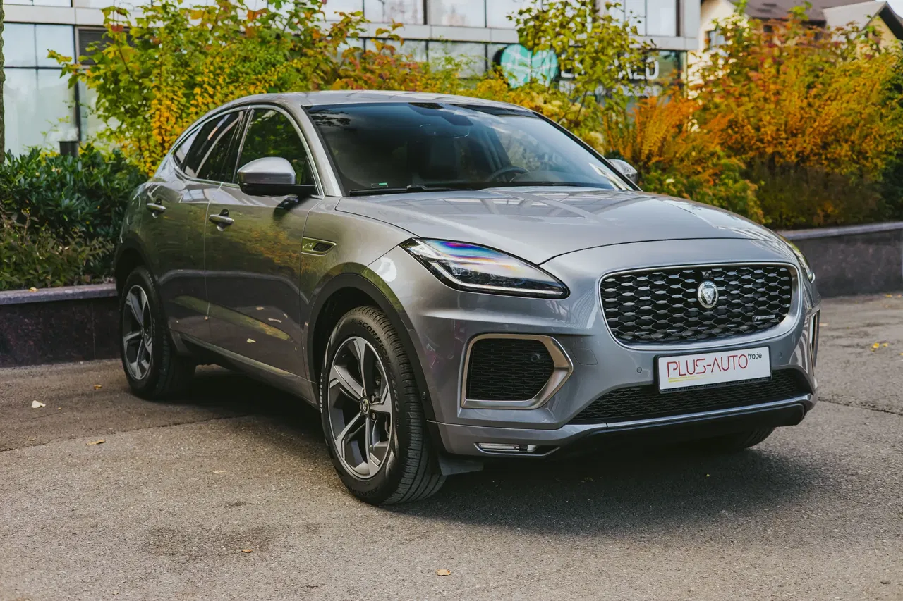 2023 Jaguar E-Pace, 21.950 km, Rumänien — Foto 1