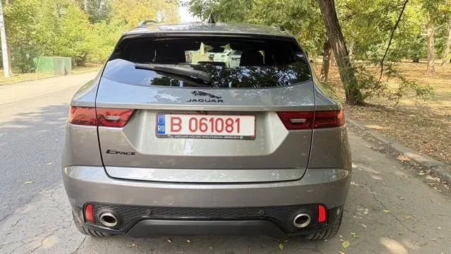 2022 Jaguar E-Pace, schwarz, 42.351 km, Rumänien — Foto 9 z 36