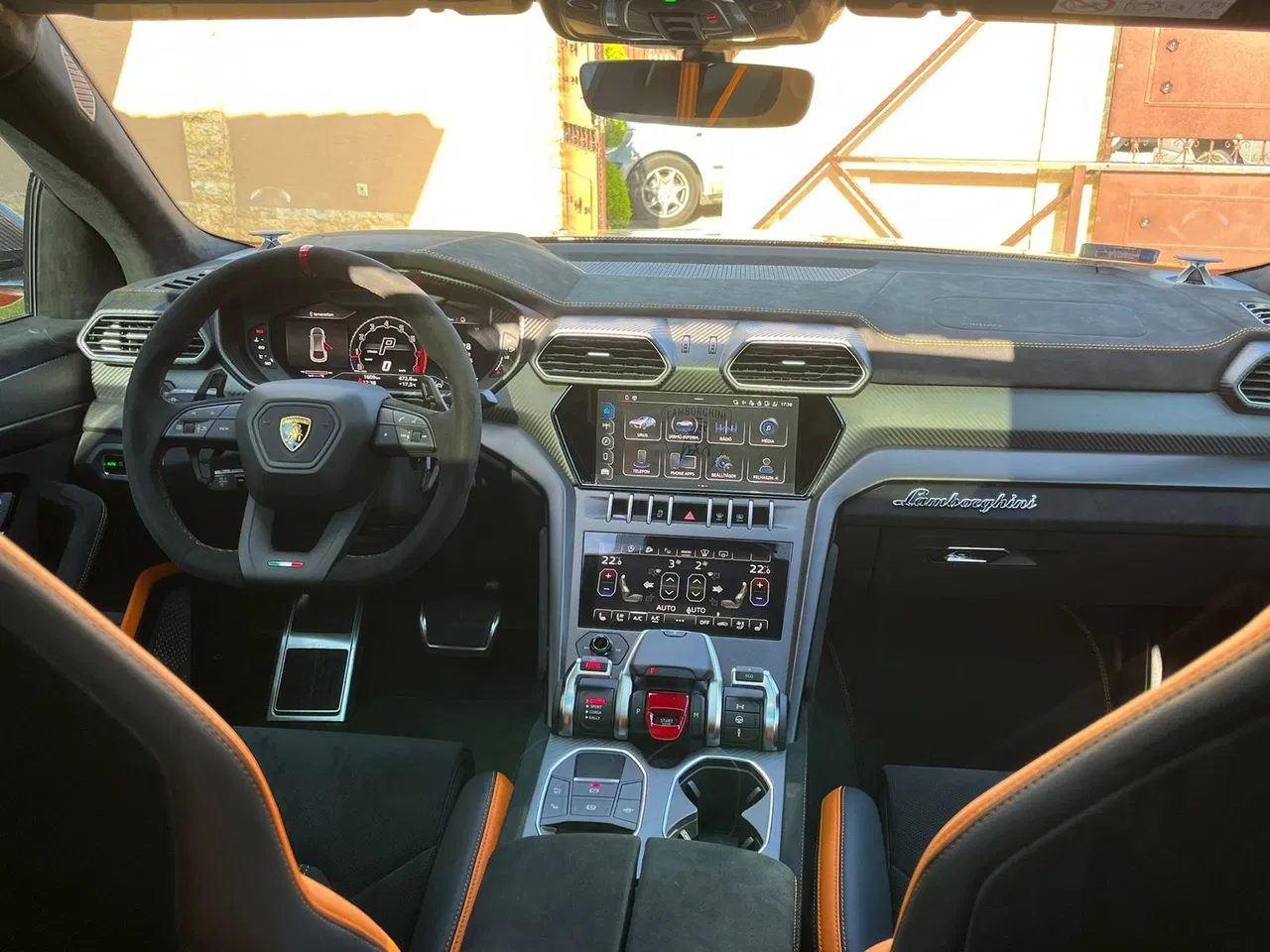 2024 Lamborghini URUS, 6.000 km, Rumänien — Foto 5 z 9