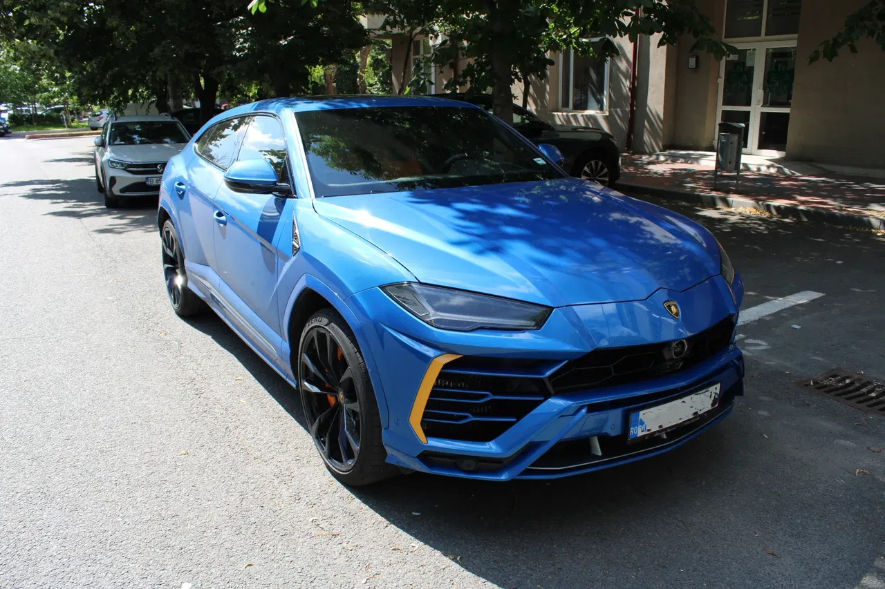 2020 Lamborghini URUS, 82.000 km, Rumänien — Foto 1