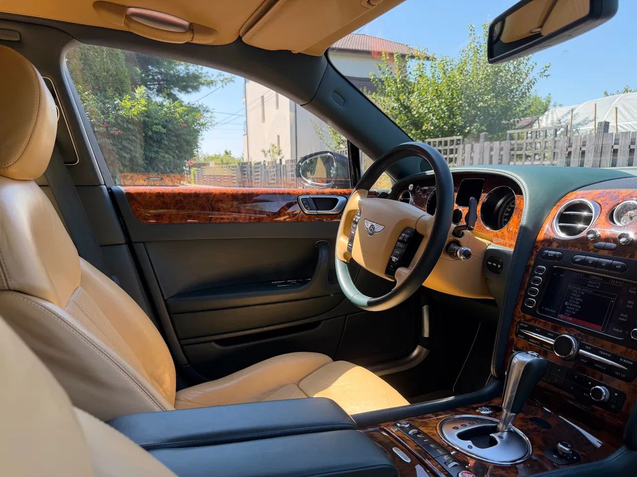 2006 Bentley Continental, 97.000 km, Rumänien — Foto 16 z 24