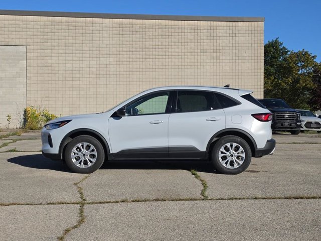 2025 Ford Escape Active, weiß, 55.222 km, Import Kanada — Foto 4 z 6