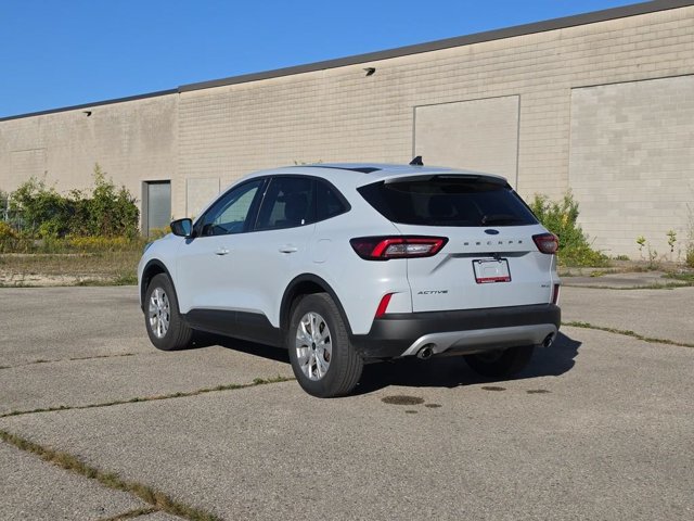 2025 Ford Escape Active, weiß, 55.222 km, Import Kanada — Foto 5 z 6