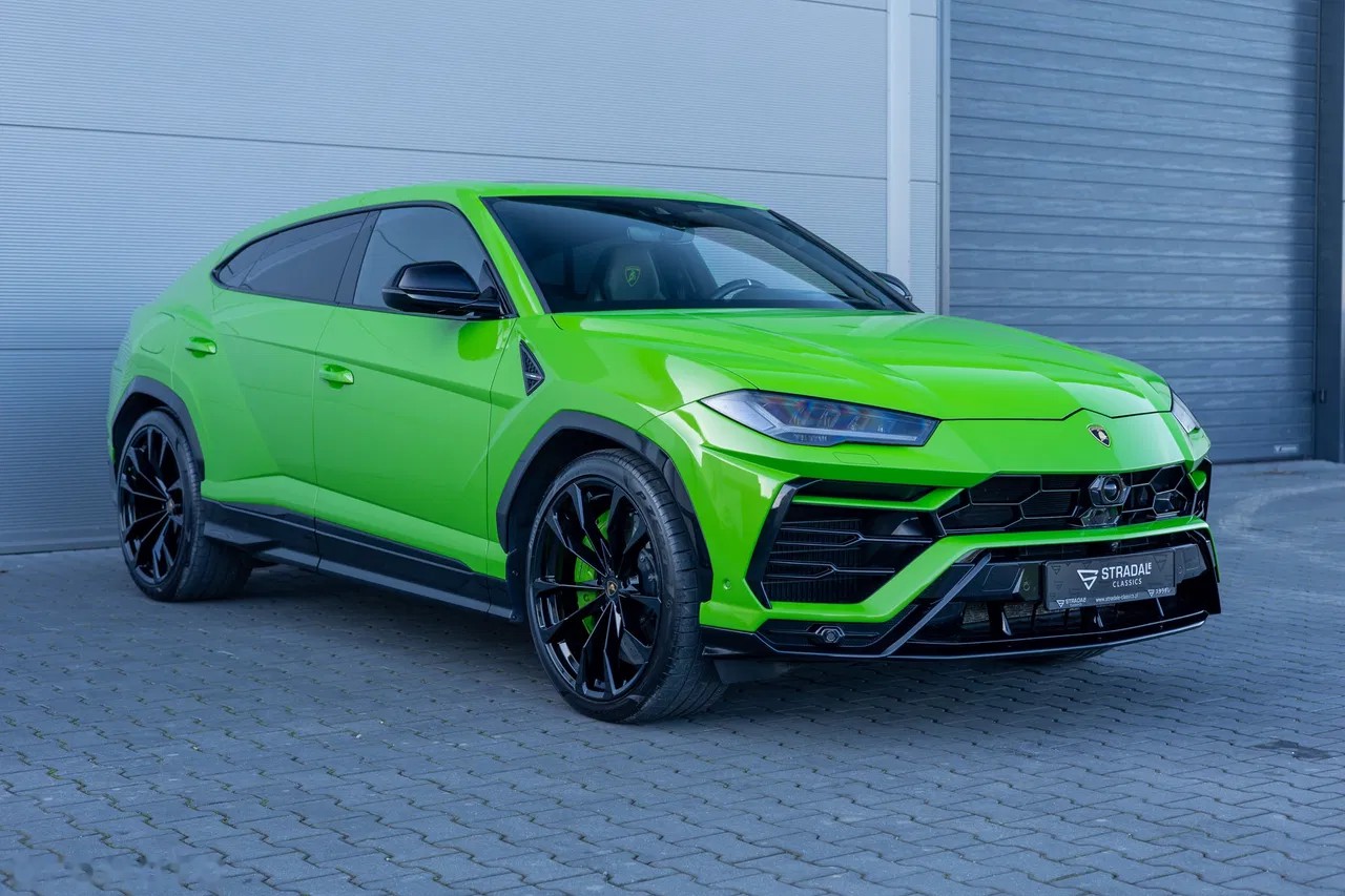 2022 Lamborghini Urus, 25.000 km, Polen — Foto 1