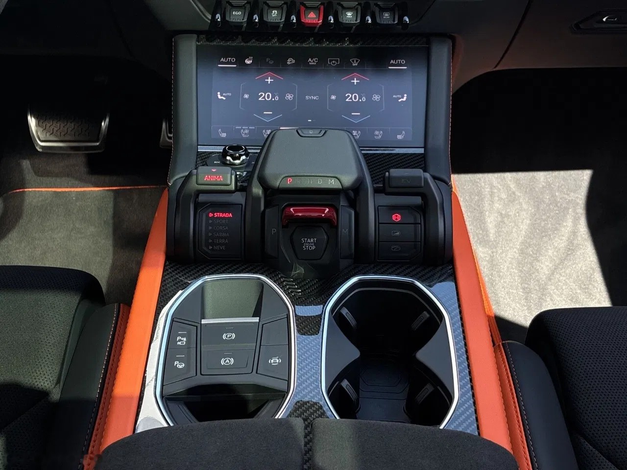 2026 Lamborghini Urus, 200 km, Polen — Foto 11 z 23