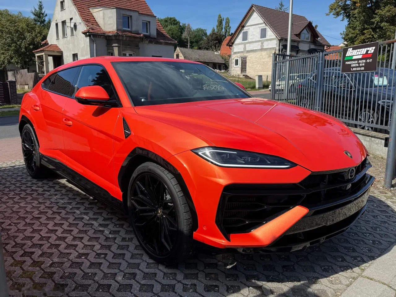 2026 Lamborghini Urus, 20 km, Polen — Foto 4 z 35