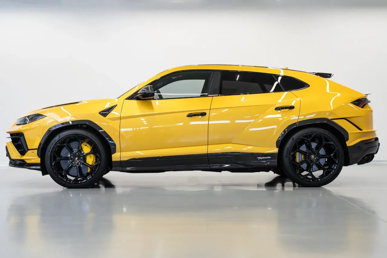 2024 Lamborghini Urus, 895 km, Polen — Foto 2 z 17