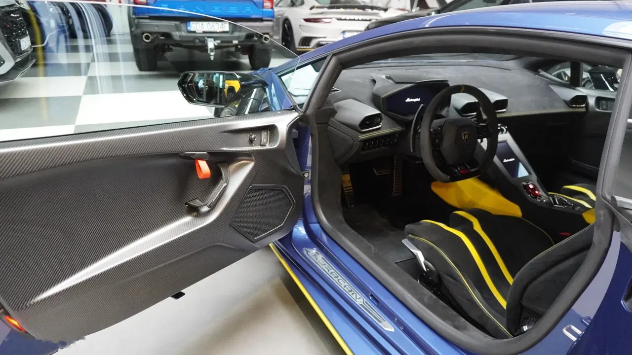 2022 Lamborghini Huracan, 34.000 km, Polen — Foto 5 z 17