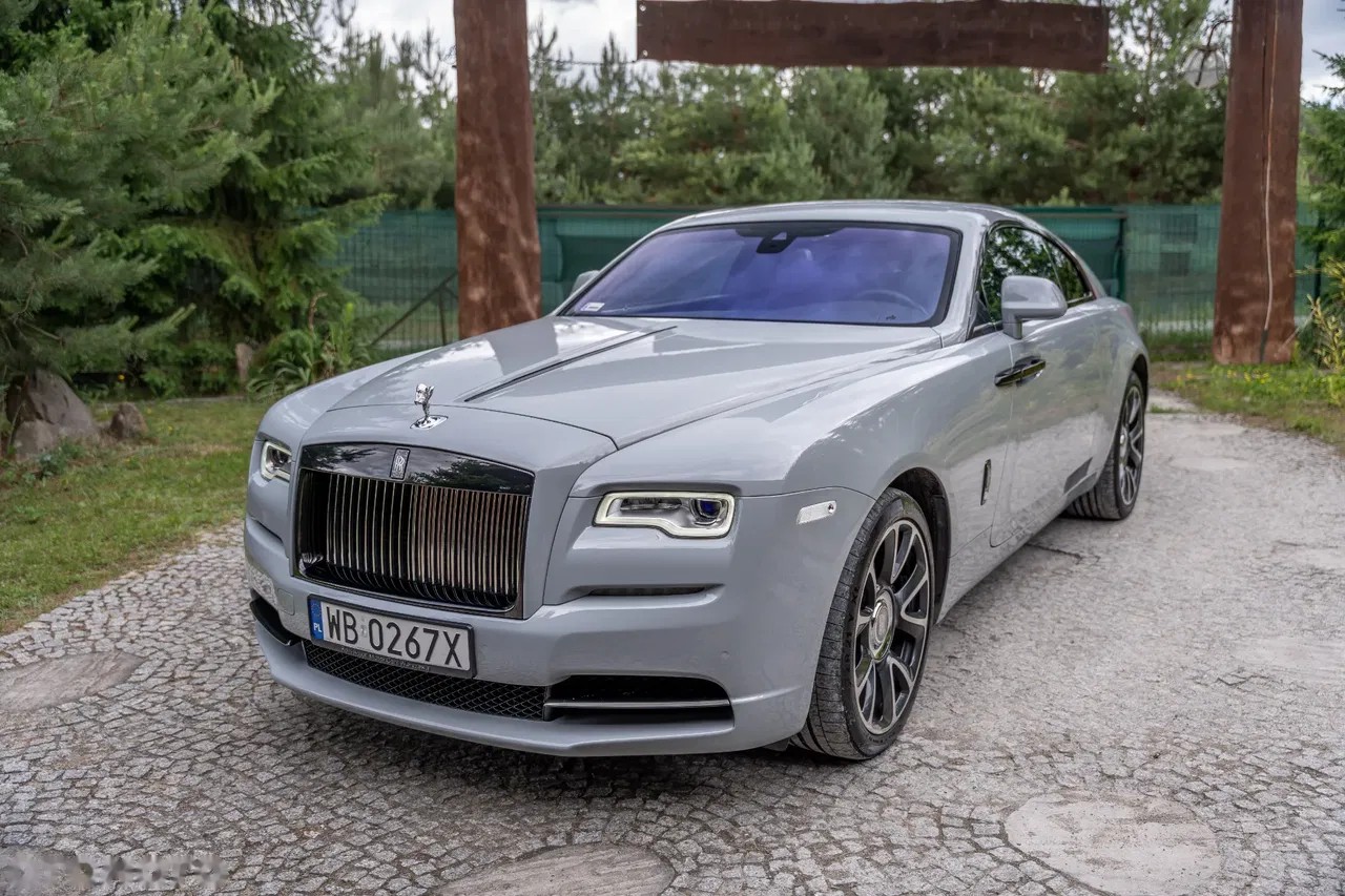 2017 Rolls-Royce Wraith, 37.877 km, Polen — Foto 13 z 40