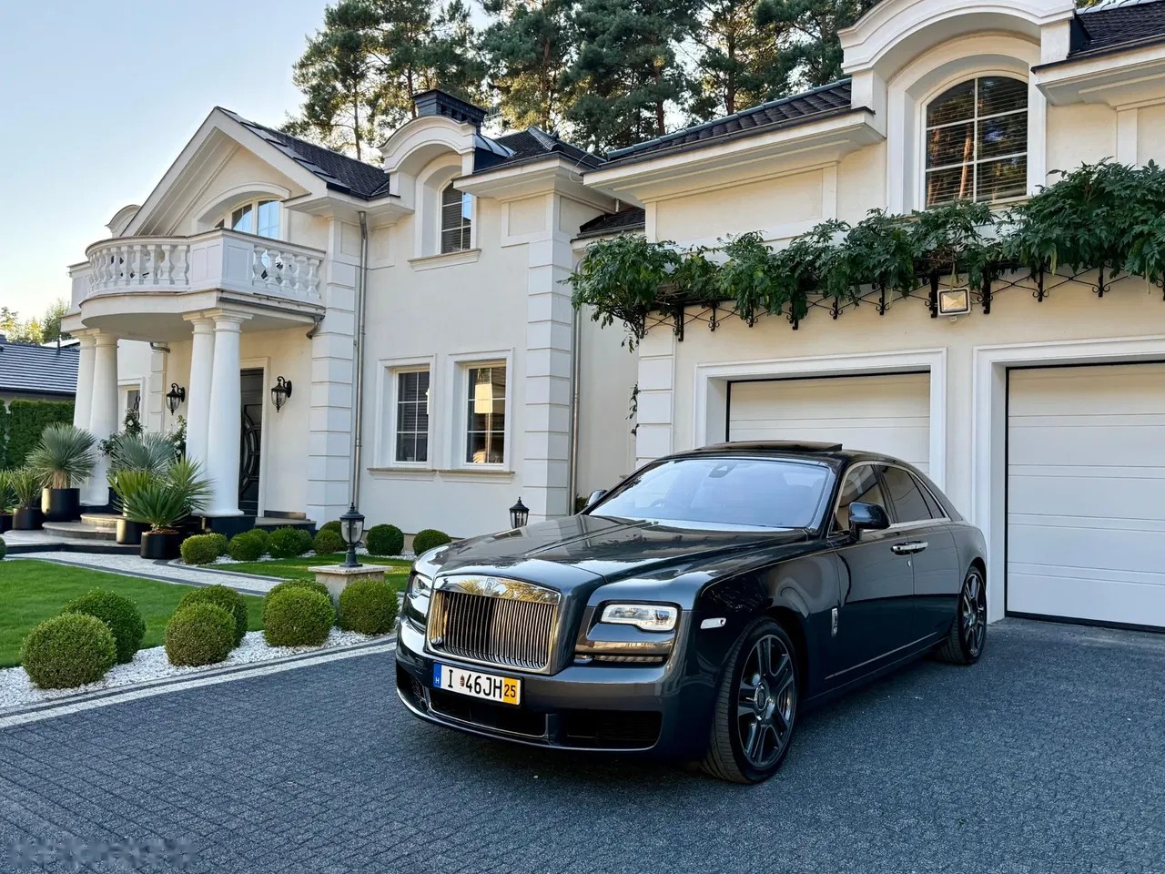 2017 Rolls-Royce Ghost, 48.670 km, Polen — Foto 1