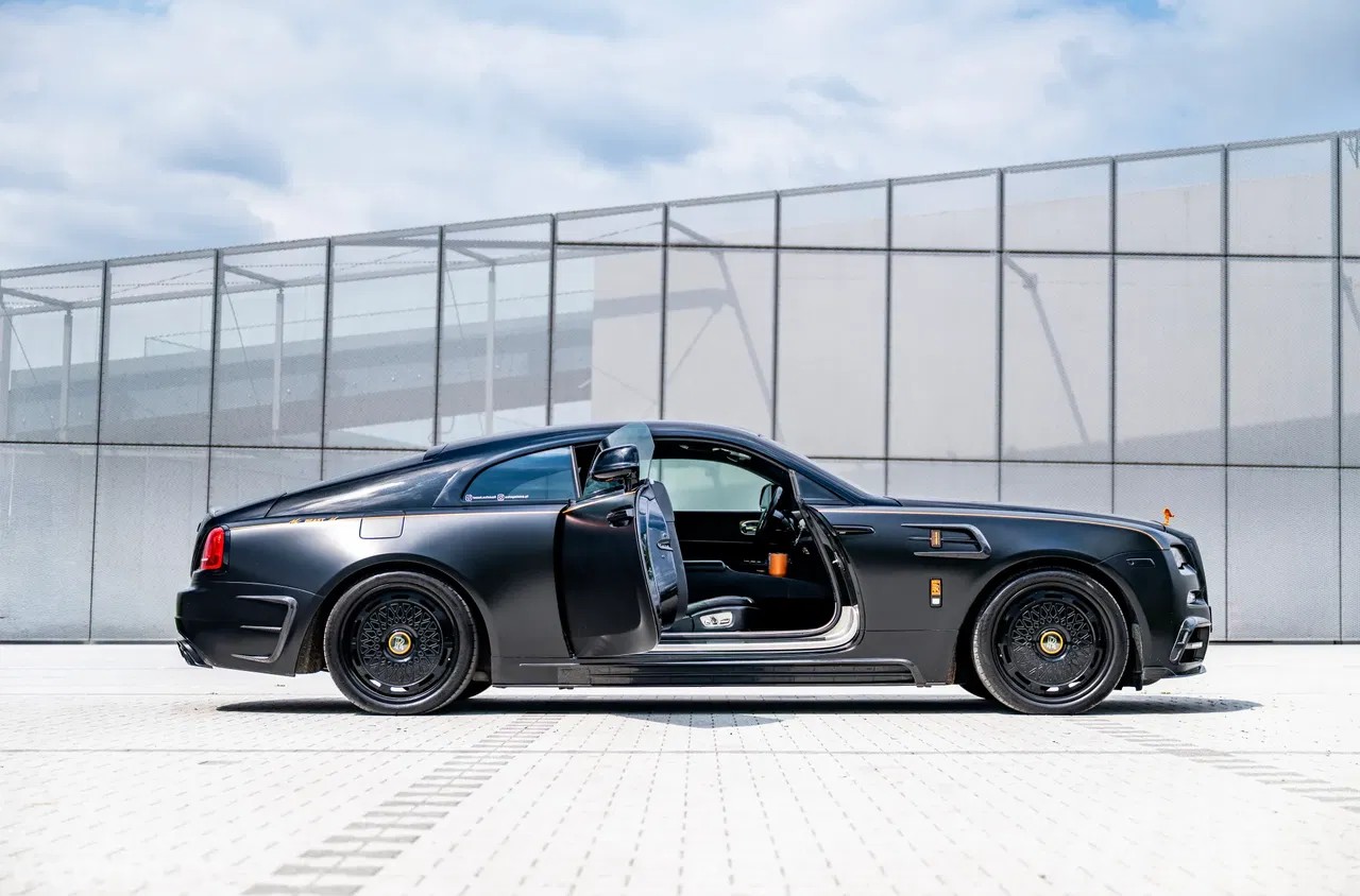 2015 Rolls-Royce Wraith, 65.000 km, Polen — Foto 1