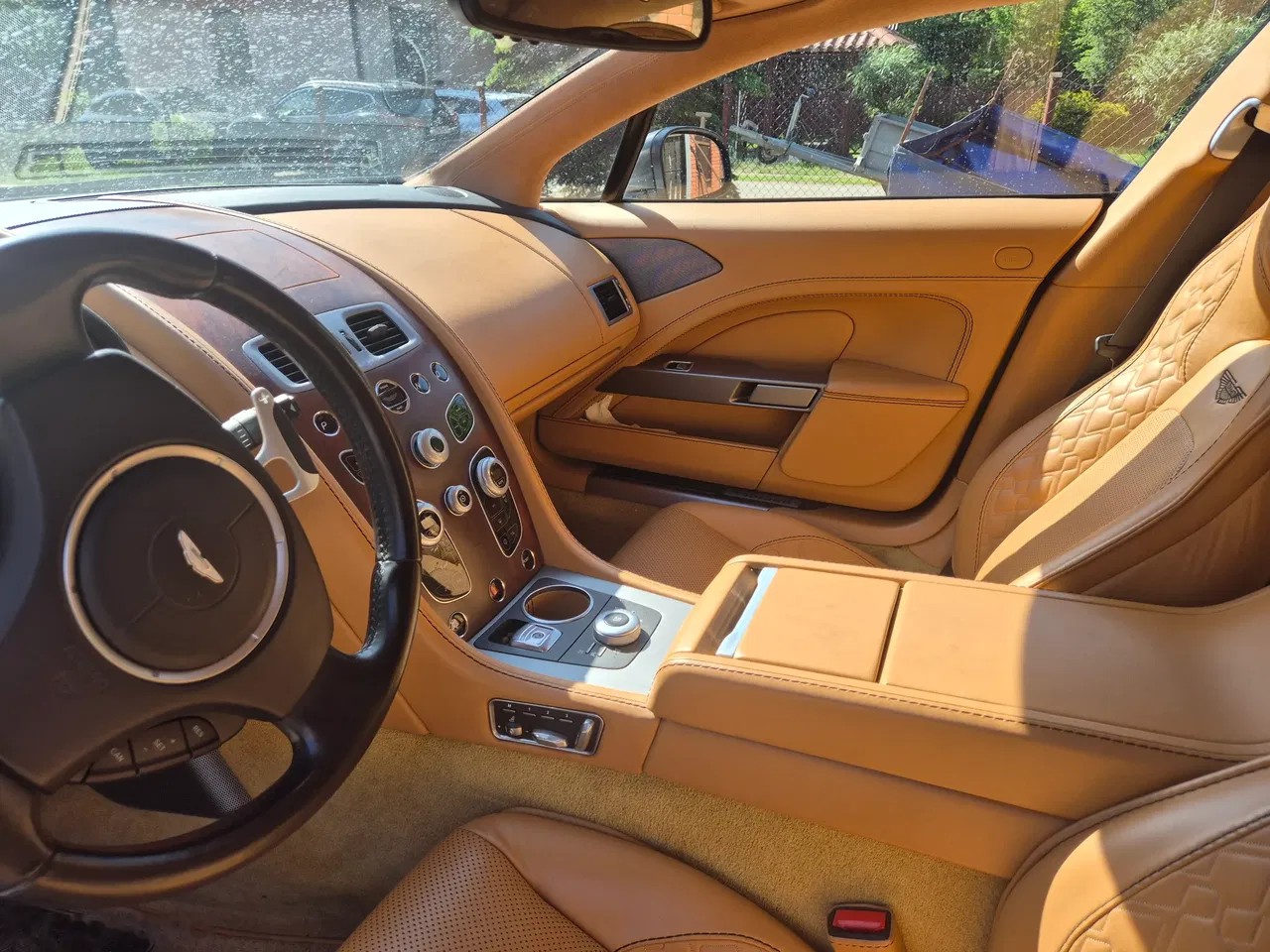 2017 Aston Martin Rapide, 42.000 km, Polen — Foto 4 z 16