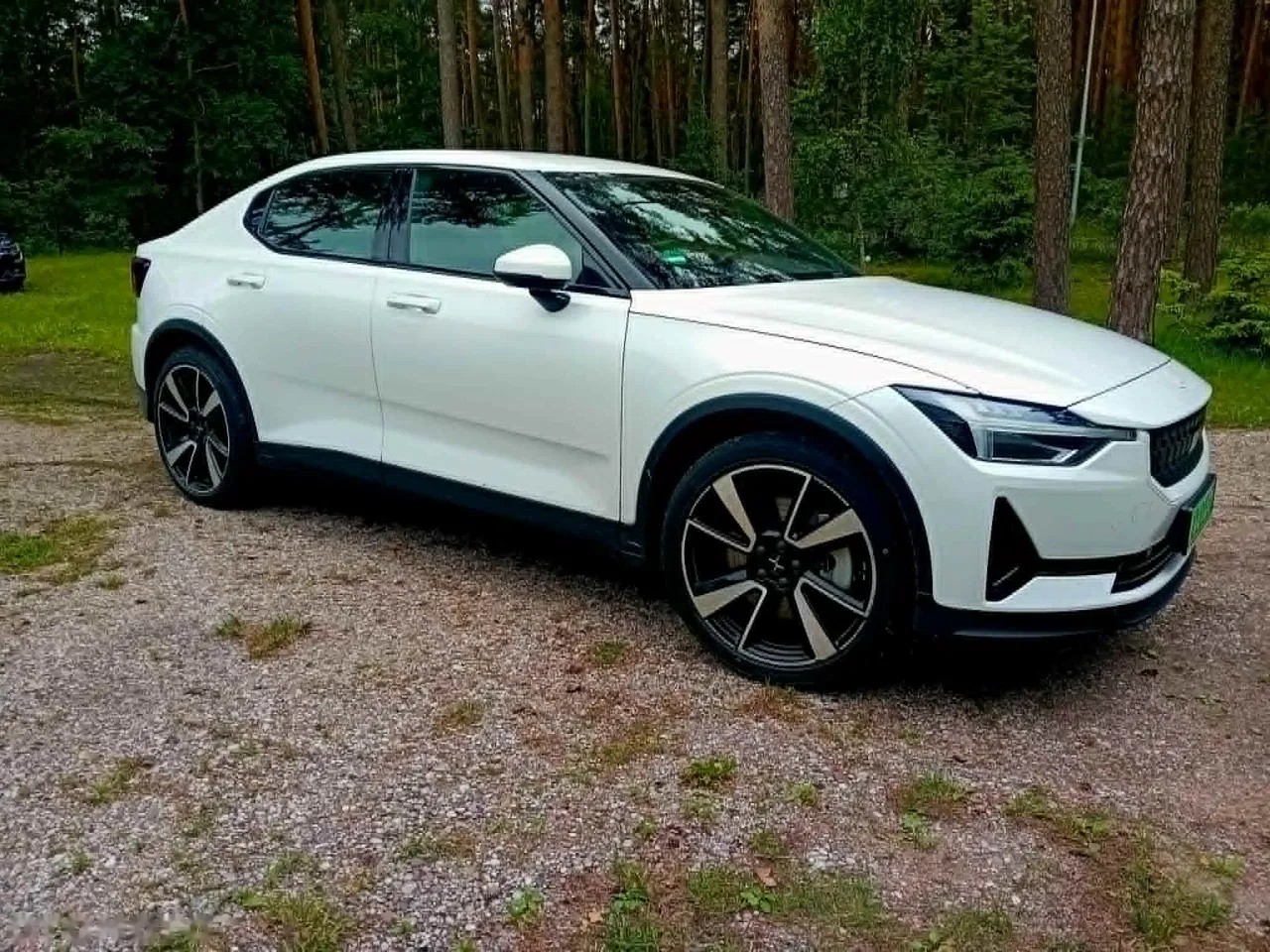 2022 Polestar 2, 157.000 km, Polsko — Foto 1