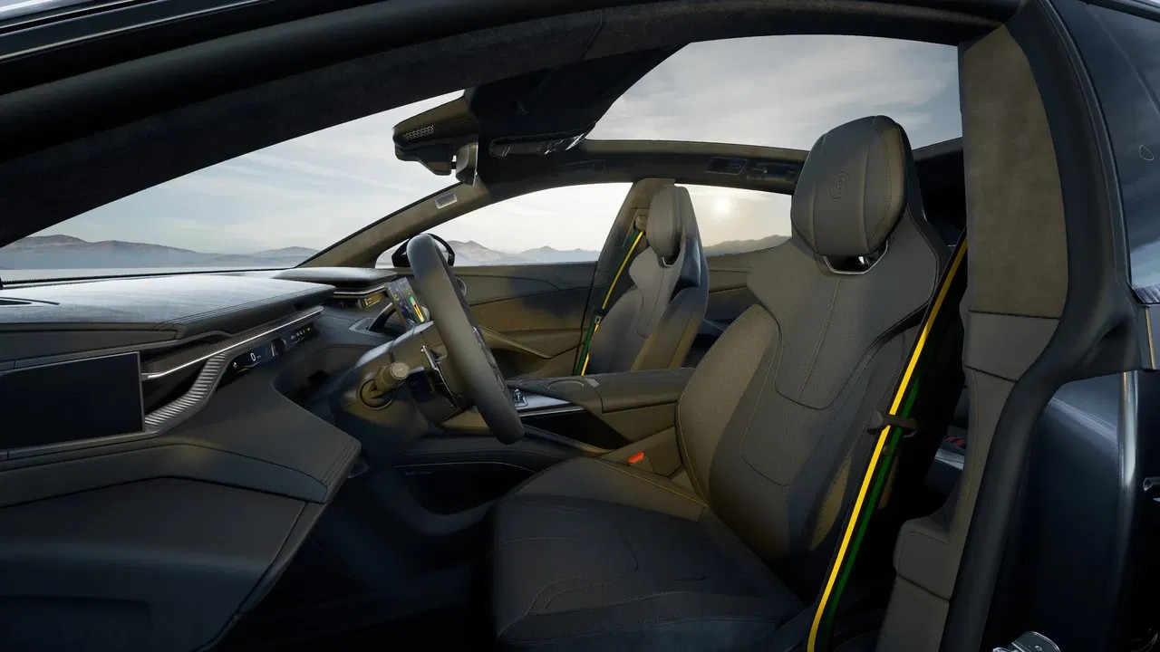 2026 Lotus Eletre, 5 km, Polen — Foto 12 z 15