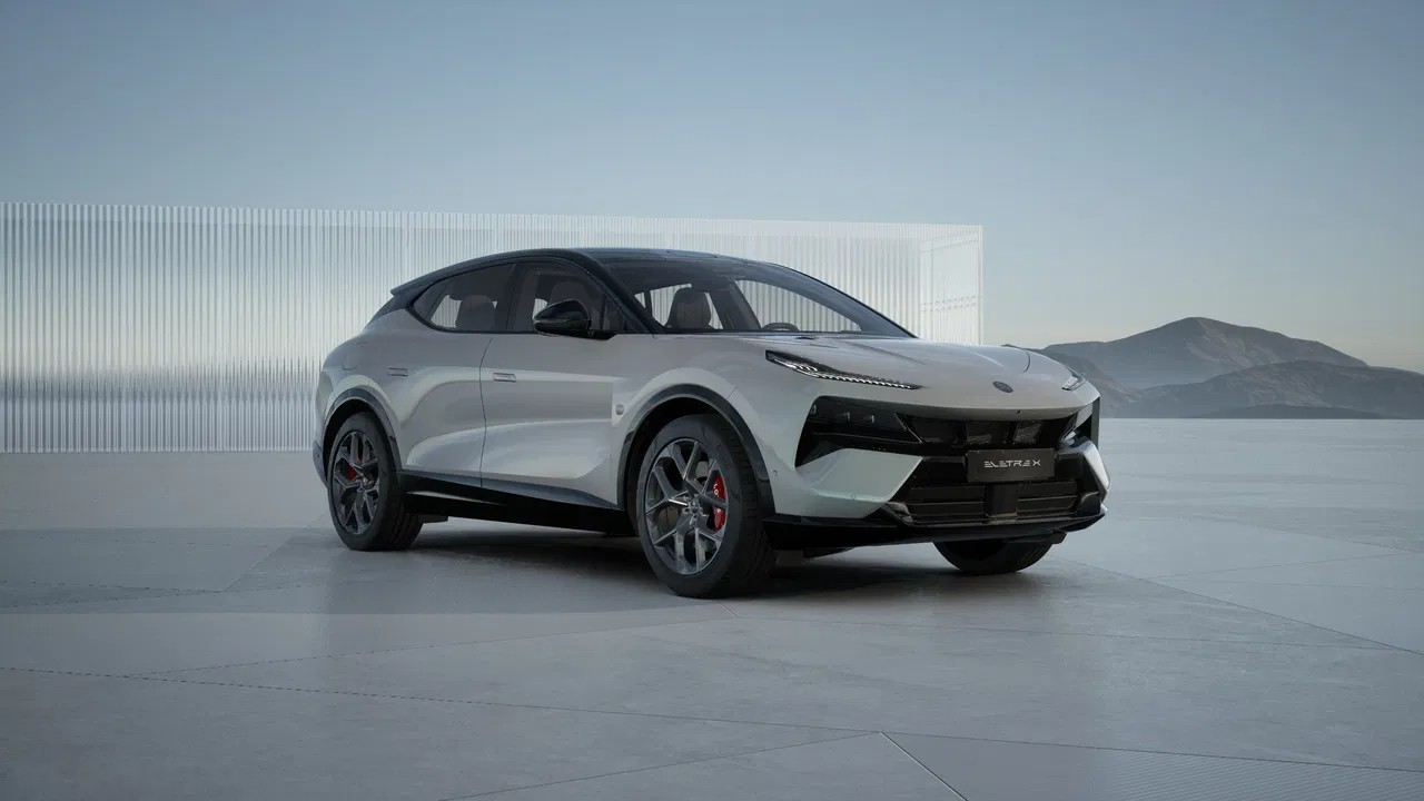 2026 Lotus Eletre, 5 km, Polsko — Foto 1