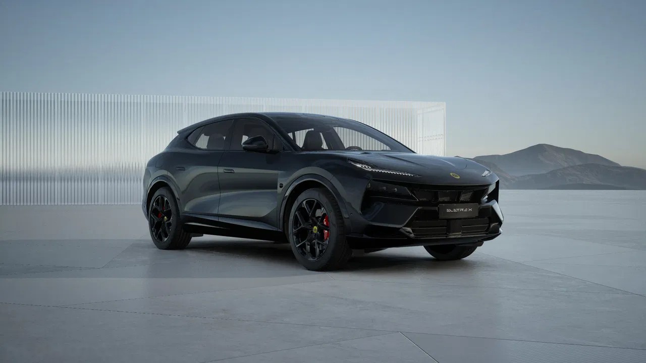 2026 Lotus Eletre, 5 km, Polsko — Foto 1