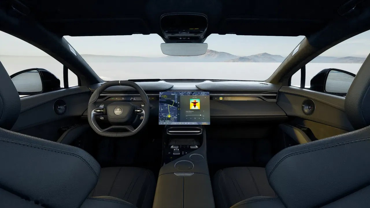2026 Lotus Eletre, 5 km, Polen — Foto 11 z 15