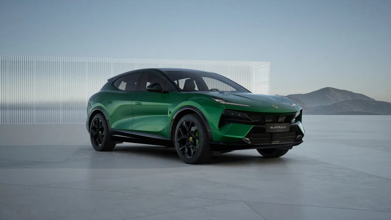 2026 Lotus Eletre, 5 km, Polsko — Foto 1
