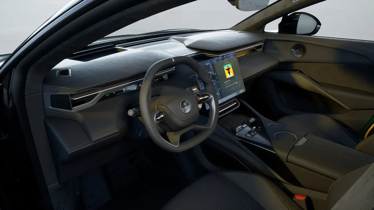 2026 Lotus Eletre, 5 km, Polen — Foto 4 z 11
