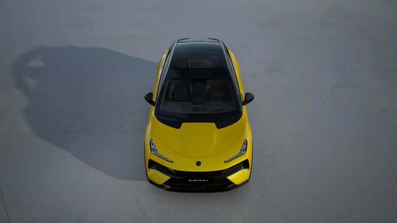 2026 Lotus Eletre, 5 km, Polen — Foto 13 z 21
