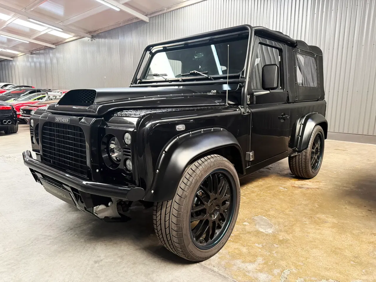 Land Rover Defender, 6.300 km, Portugalsko — Foto 1
