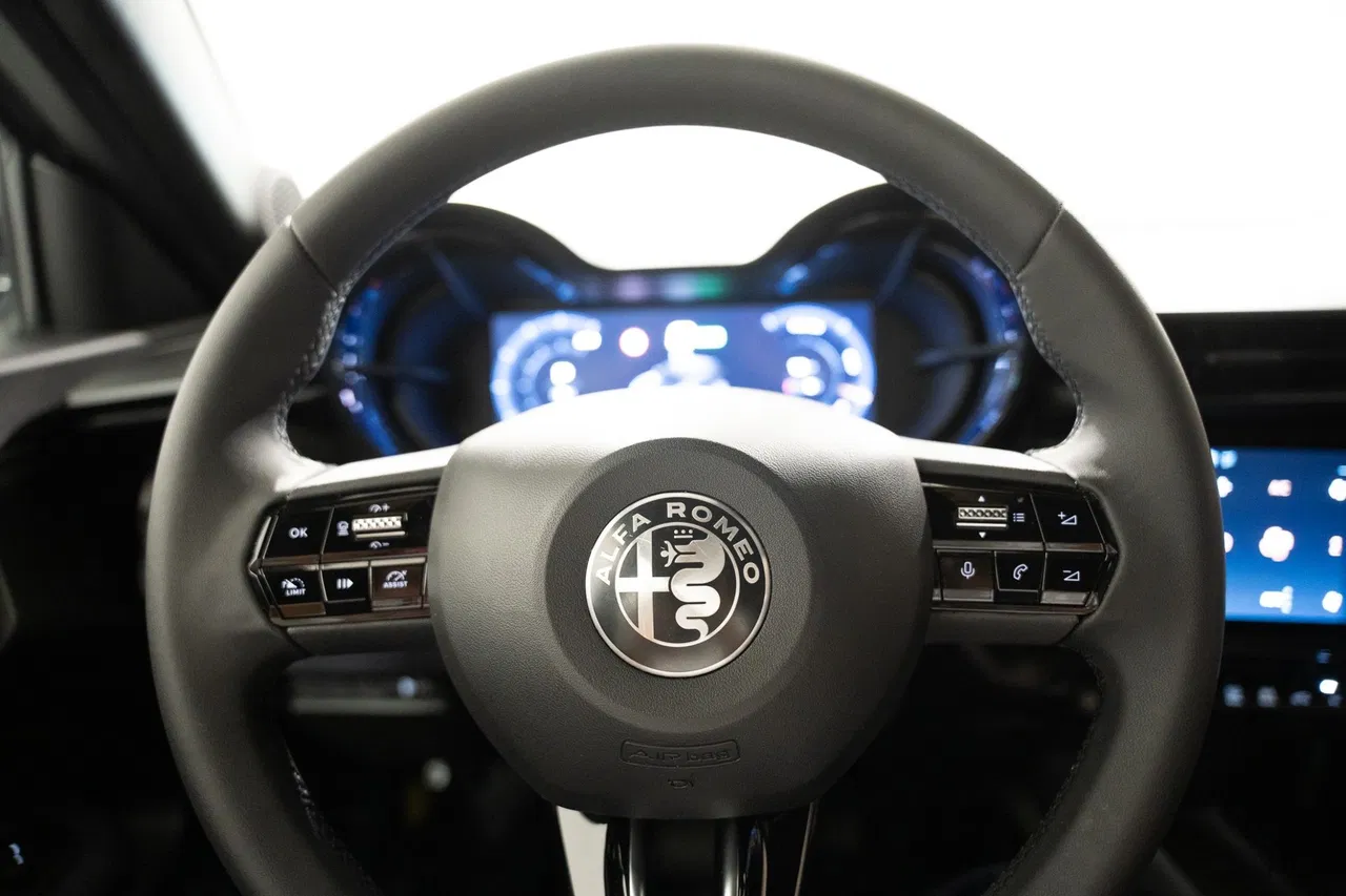 Alfa Romeo Junior, 12.437 km, Portugal — Foto 14 z 28