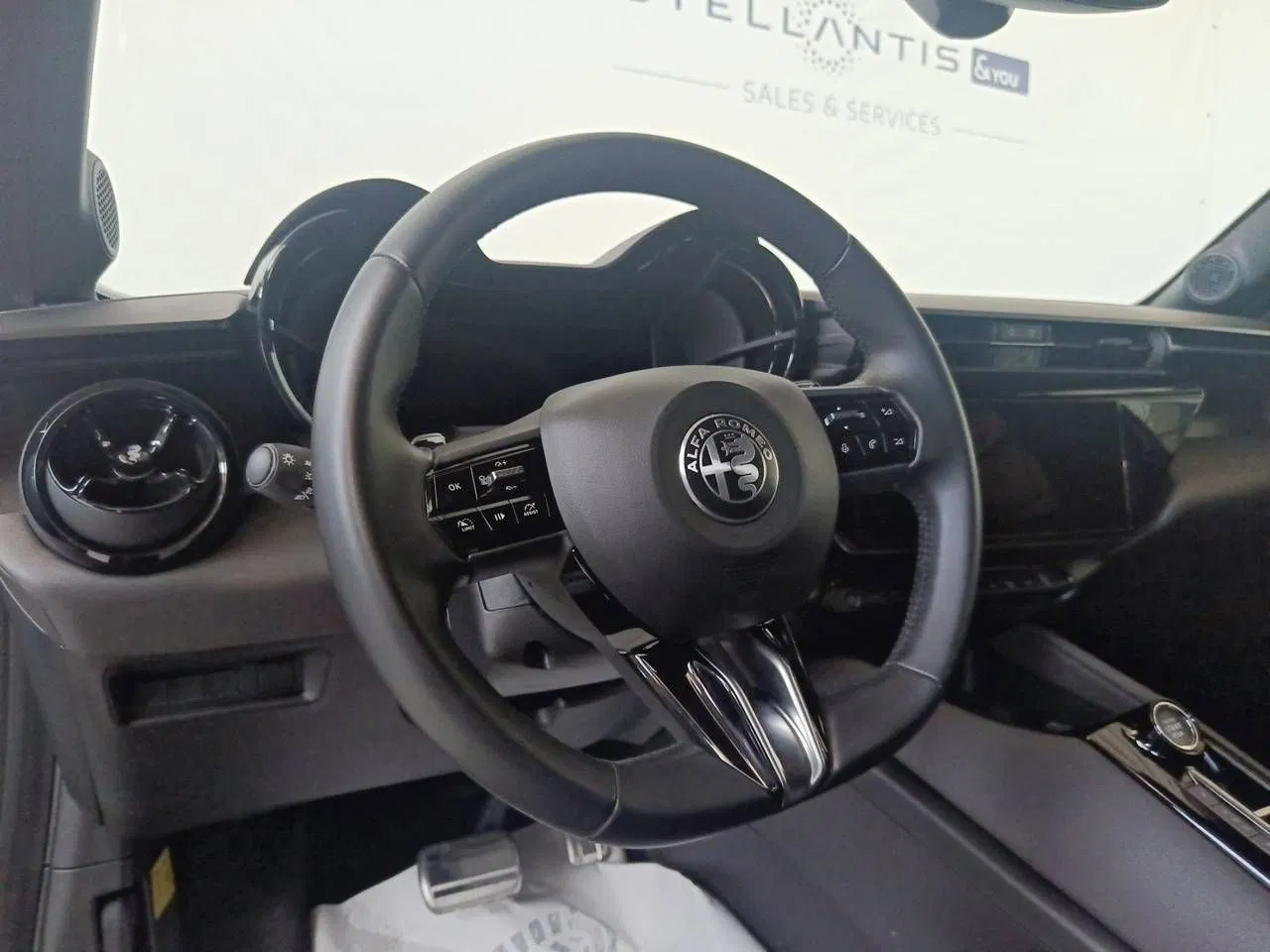 Alfa Romeo Junior, 13.143 km, Portugal — Foto 12 z 25