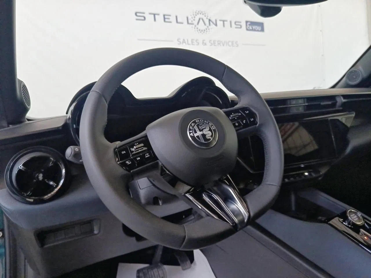 Alfa Romeo Junior, 16.394 km, Portugal — Foto 12 z 26