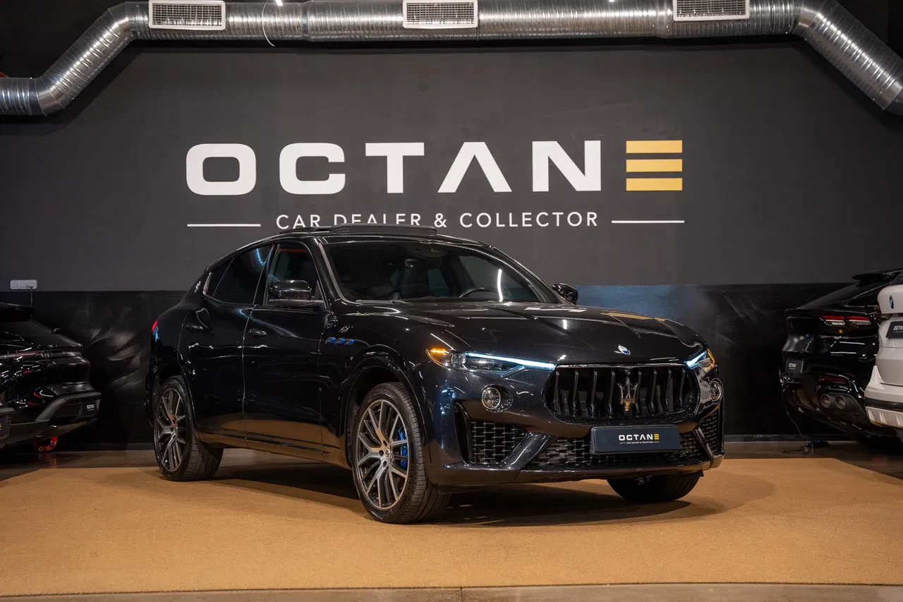 Maserati Levante, 102.000 km, Portugal — Foto 6 z 33