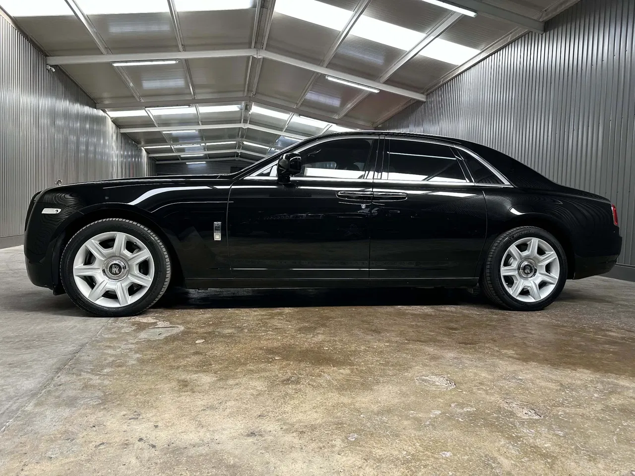 Rolls-Royce Ghost, 99.100 km, Portugal — Foto 4 z 40