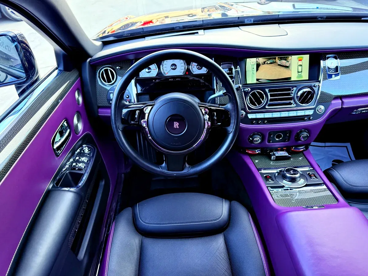 Rolls-Royce Ghost, schwarz, 48.335 km, Portugal — Foto 10 z 40