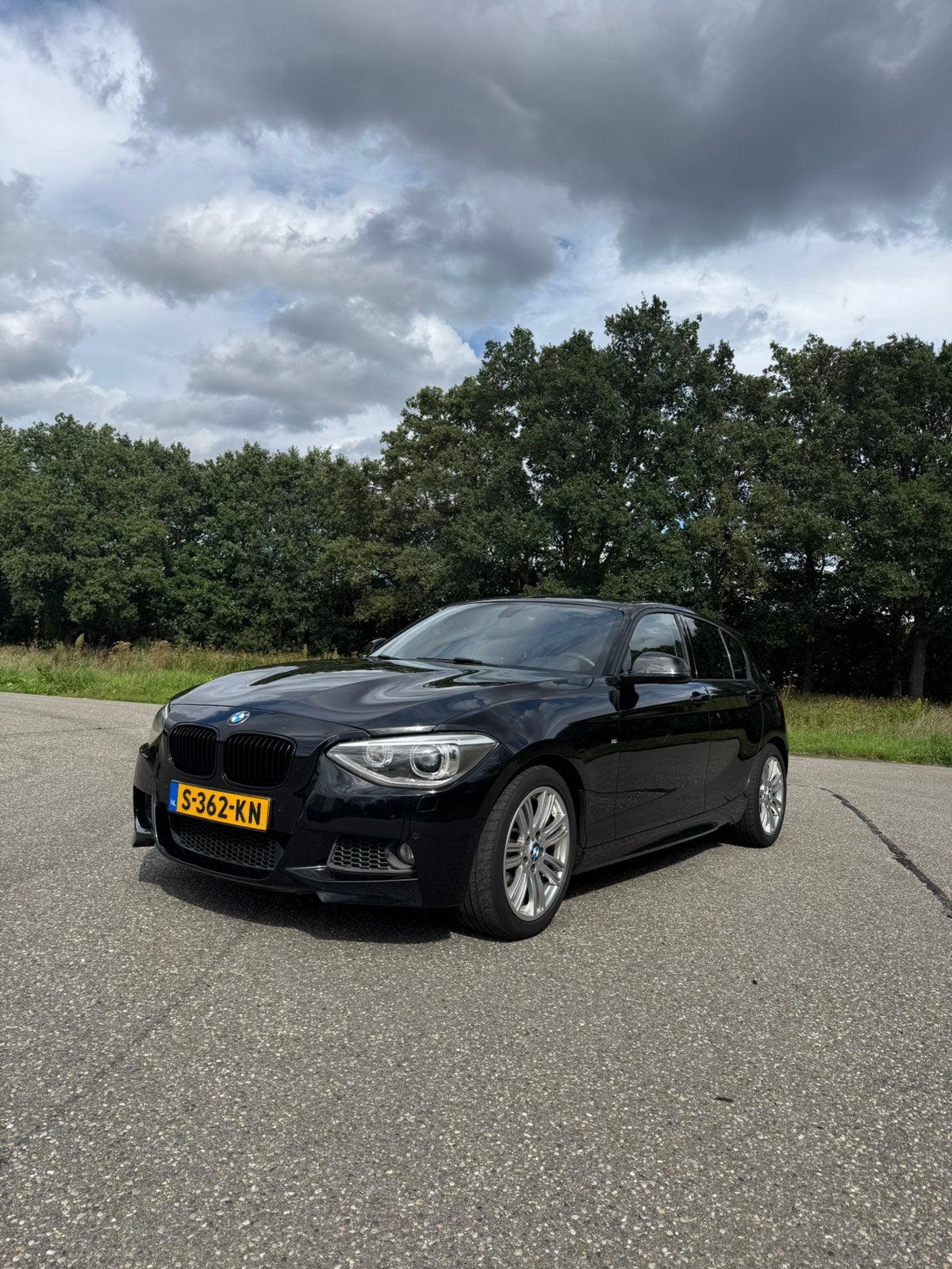 2027 BMW, Nizozemsko — Foto 1