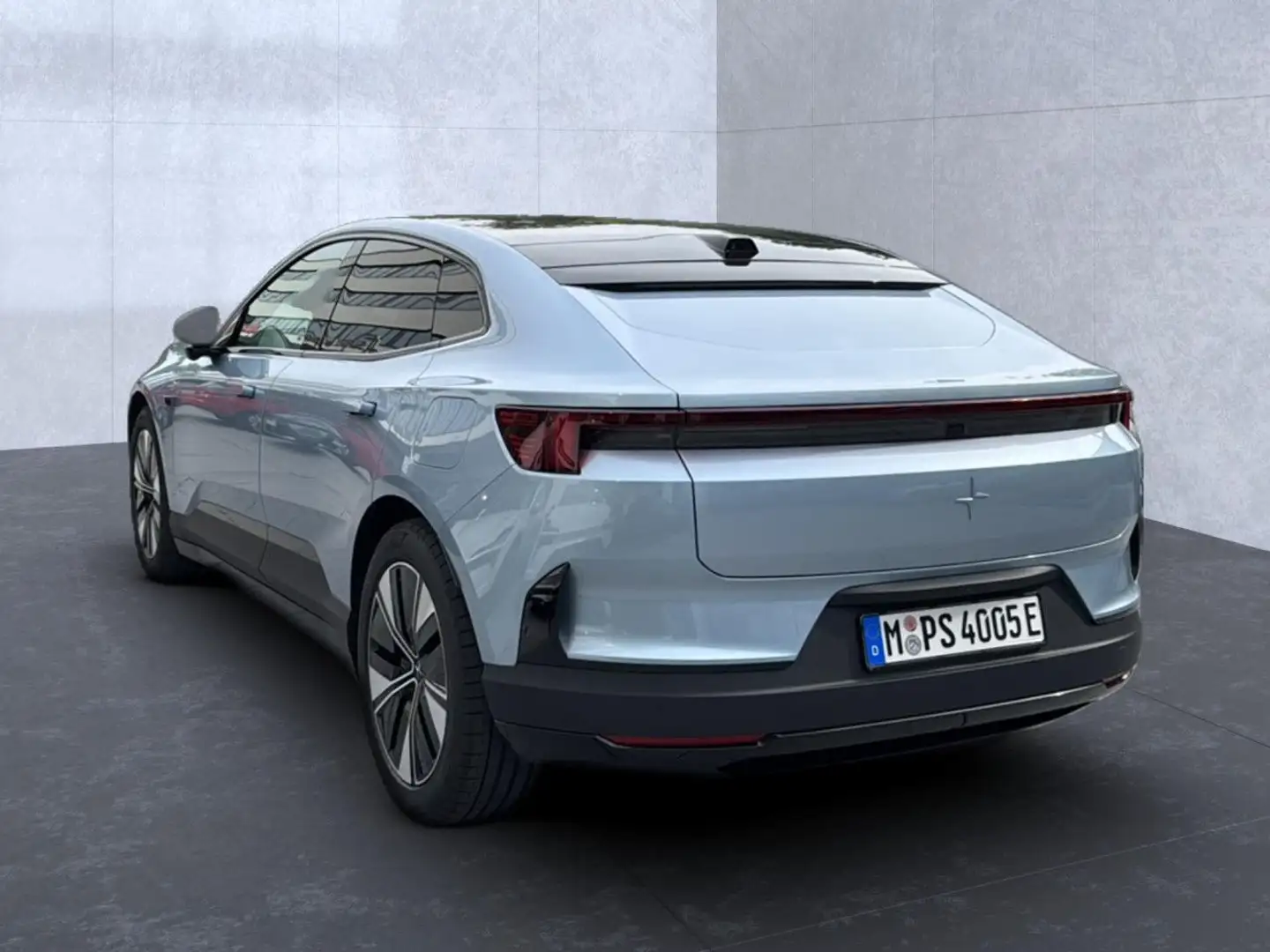 2026 Polestar 4, 7.500 km, Deutschland — Foto 3 z 12