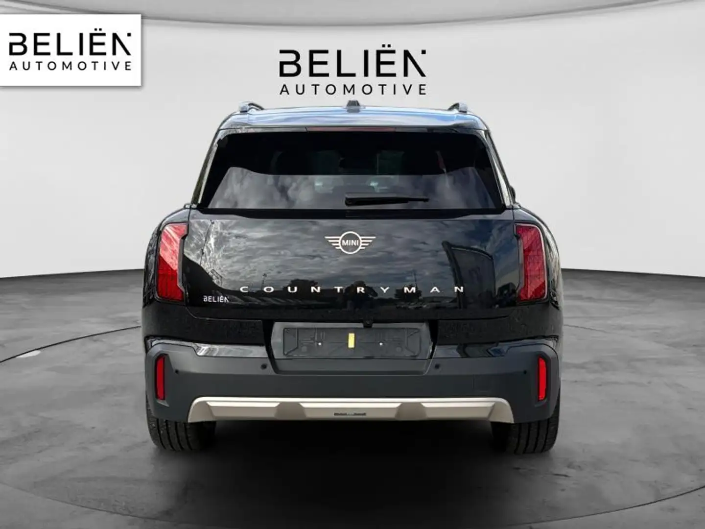 2024 MINI Countryman E, 25.274 km, Belgien — Foto 4 z 12