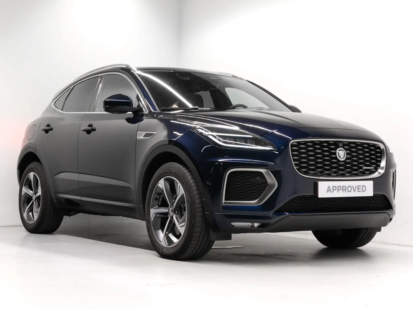 2025 Jaguar E-Pace, 18.829 km, Belgien — Foto 3 z 12